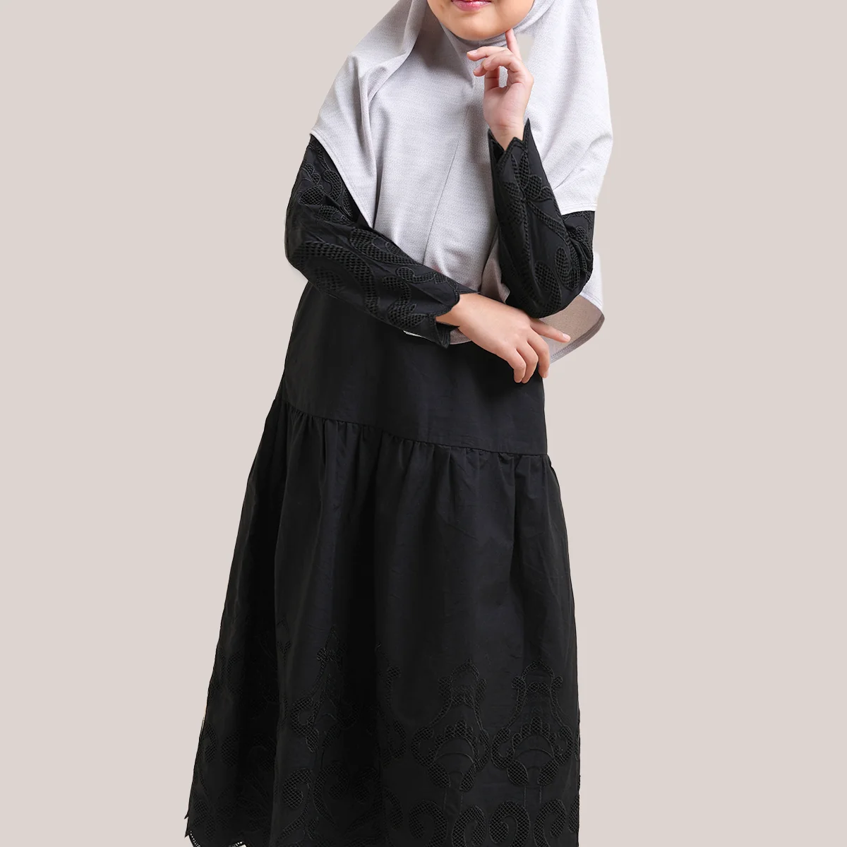 Leora Embroidery Jubah Kids