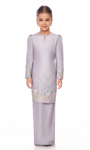 Sephia Kurung Kids in Pale Lavender – Floral Embroidery Kurung Moden