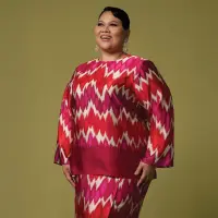 Ikat Printed Kurung Set - MS. READ x Sherry Al-Hadad