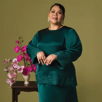 Ms. Read X Sherry Al-Hadad Lace Trimmed Kurung Set