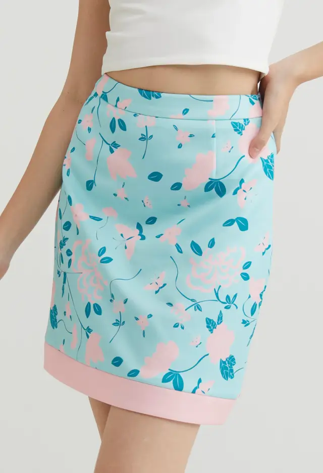 Fine China A-Line Contrast Trim Skirt in Seafoam