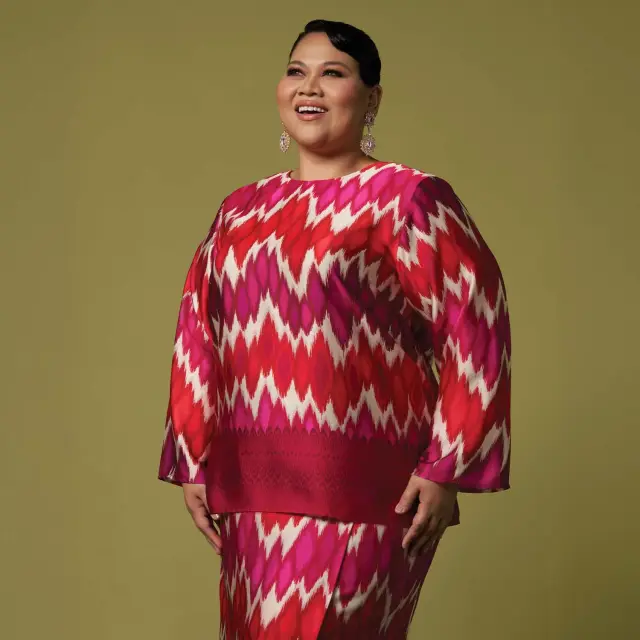 Ikat Printed Kurung Set - MS. READ x Sherry Al-Hadad