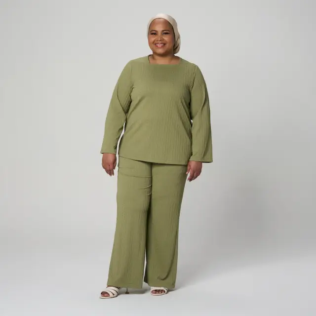 Textured Long Pants in Green – Plus Size Straight Leg, UK 12–24
